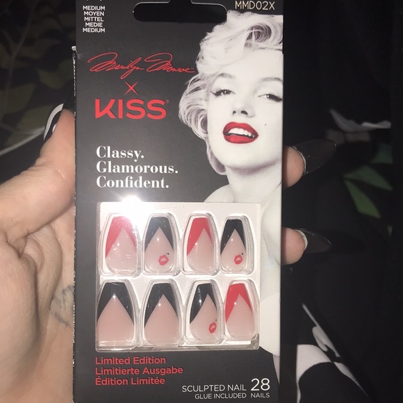 🆕💅🏻💋Kiss Nails X Marilyn Manroe LIMITED EDITION SET!M Length!❤️🖤💋💅🏻 - Picture 2 of 11